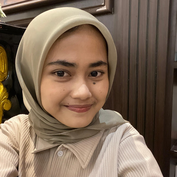 Yuni Safitri