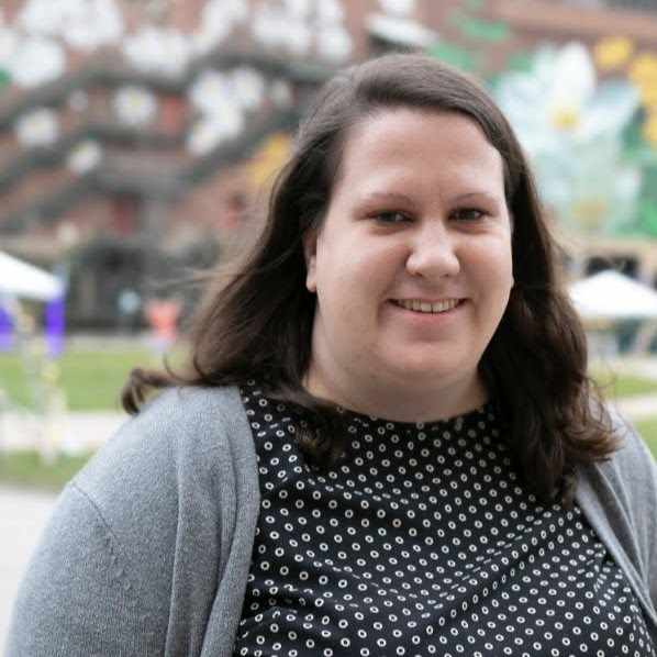 Laura Schweitzer