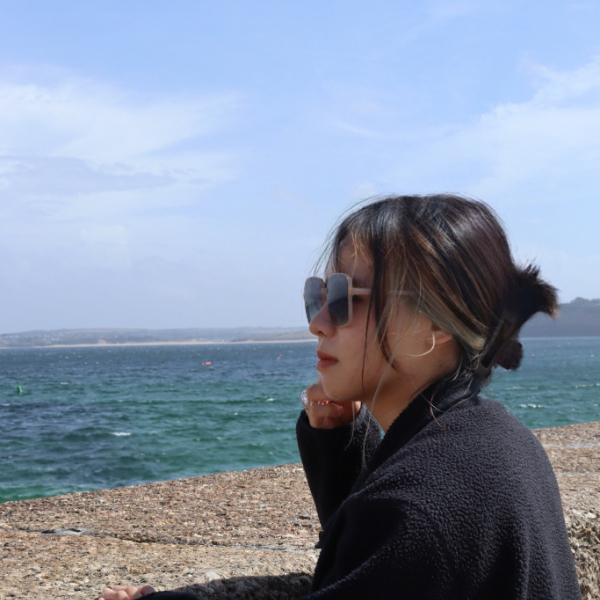 Yimei Xu