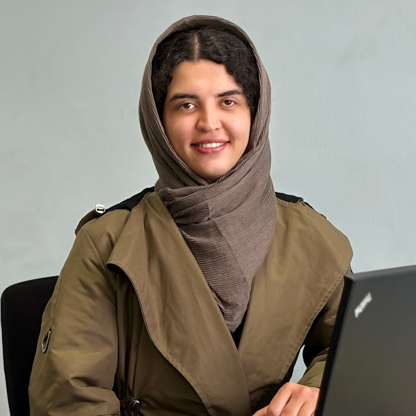 Zeinab Hajmollaali