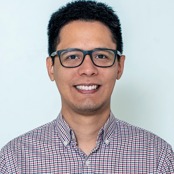 Eduardo Kang