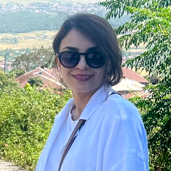 Mina Khodami Tehrani